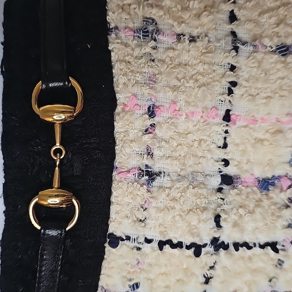 Gucci Patterned Tweed Mini Skirt in White - Picture 3 of 12